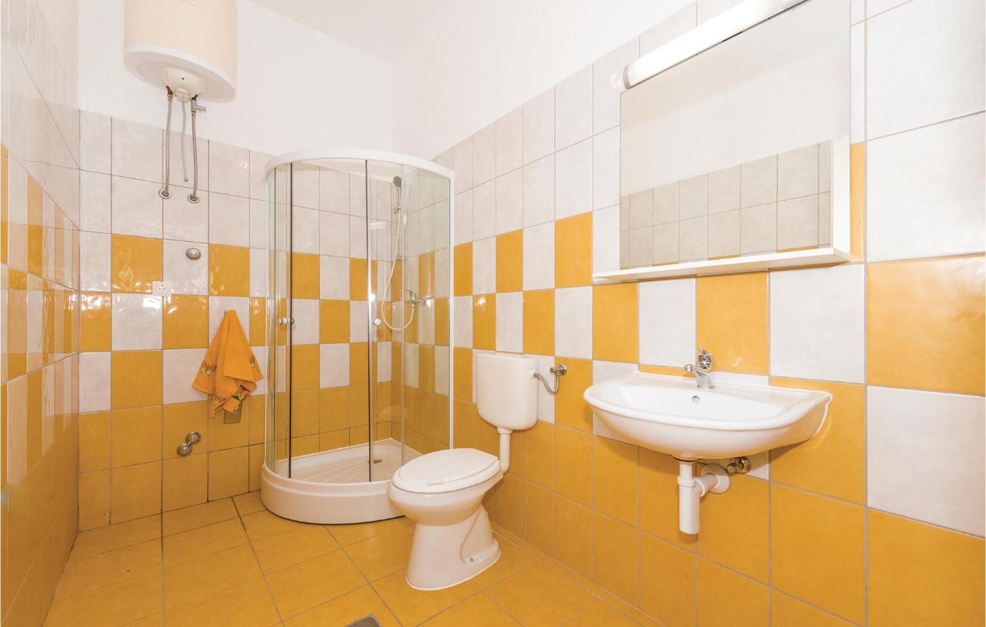 Amazing Apartment In Tisno With Wifi Exterior foto
